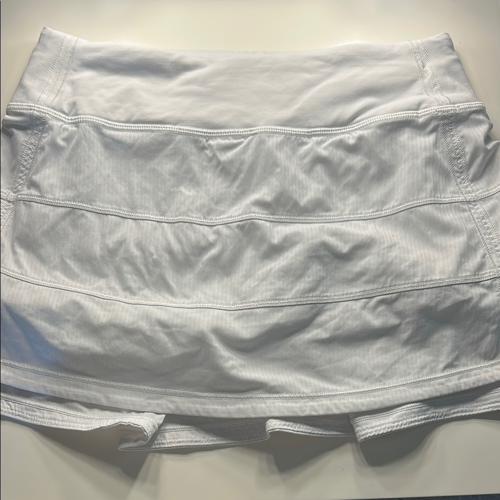 Lululemon Athletica White Ruched Mini Skirt